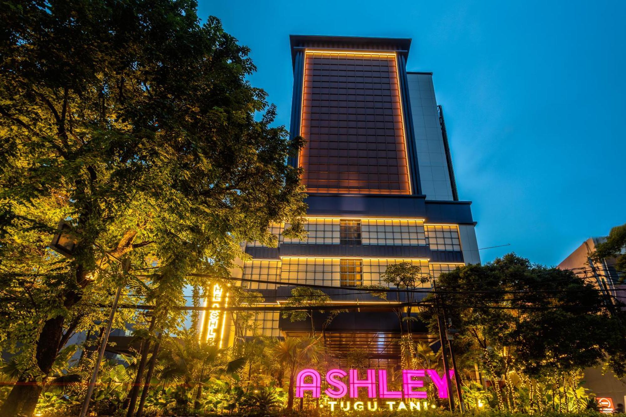Ashley Tugu Tani Menteng Jakarta Luaran gambar